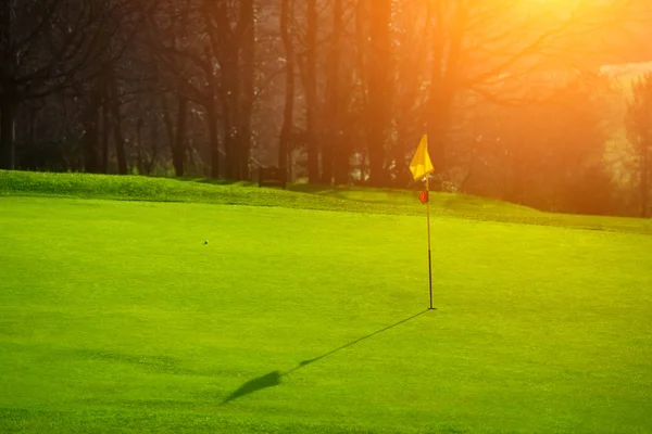 Golfbaan op het platteland — Stockfoto