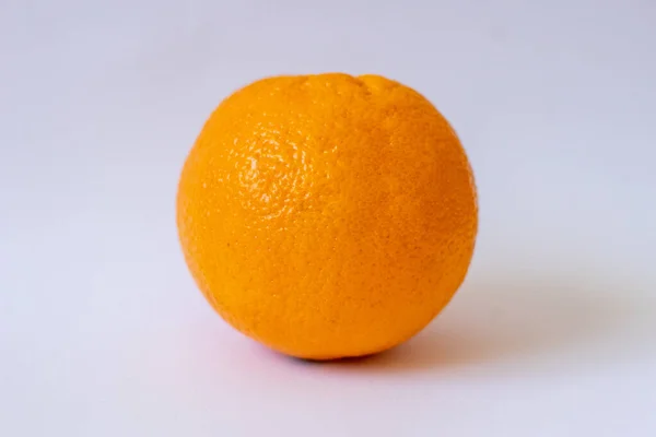 Orange Apelsiner Vit Isolerad Bakgrund — Stockfoto