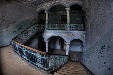 Terk Edilmiş Hastane Sanatoryumu Beelitz Heilstaetten, Almanya