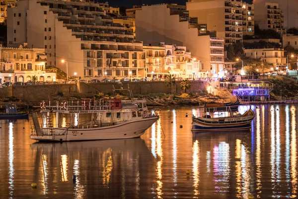 Nocne Zdjęcie Saint Paul Bay Xemxija Malta — Zdjęcie stockowe