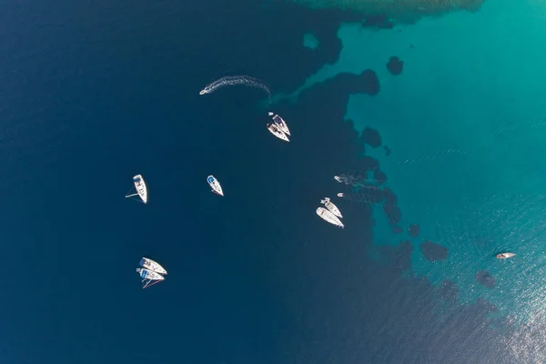 Πλεύση Αδριατική Θάλασσα Makarska Korcula Κροατία Εναέρια Drone Φωτογραφία Σκάφος — Φωτογραφία Αρχείου