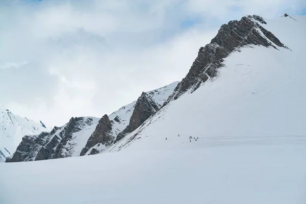 Freeride Gudauri Georgia Caucasus Resort Snowboarder Skier — Foto de Stock