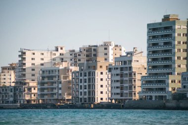 Varosha, Kıbrıs 'ın güneyindeki Famagusta kentini terk etti