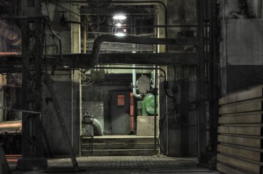 Polonya 'daki sanayi enerji santrali binası