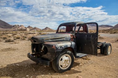 Eski araba Rhyolite Hayalet Kasabası, Nevada