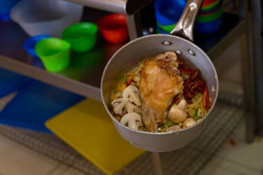 Şefin mutfağına farklı bir bakış.