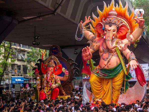 Mumbai India September 2019 Thousands Devotees Bid Adieu Lord Ganesha — Stock Photo, Image