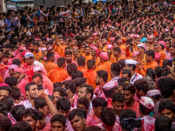 Мумбаи Индия Сентября 2019 Года Тысячи Преданных Прощаются Раджой Лалбаугча — стоковое фото
