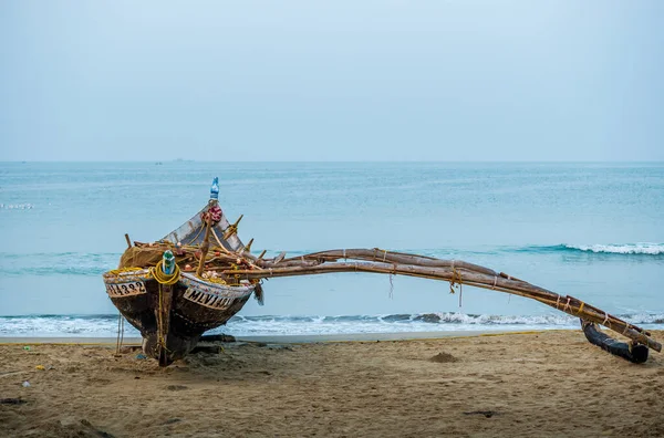 Bateau Pêche Indien Traditionnel Sur Plage Maharashtra Inde — Photo
