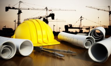 İnşaat planları, kask ve tablo araçları