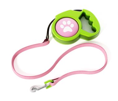 Köpek yaka beyaz arka plan üzerinde izole. 3D çizim