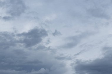 yağmur bulutu dramatik moody gökyüzü arka plan