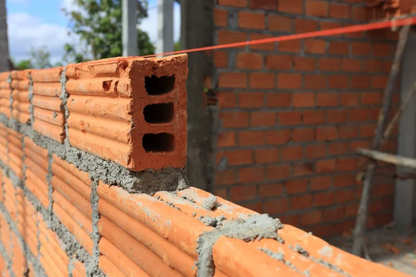 İnşaat sektöründe yapımında tuğla blok — Stok fotoğraf