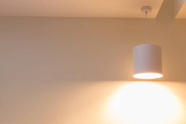 Luz lâmpada decoração de interiores — Fotografia de Stock