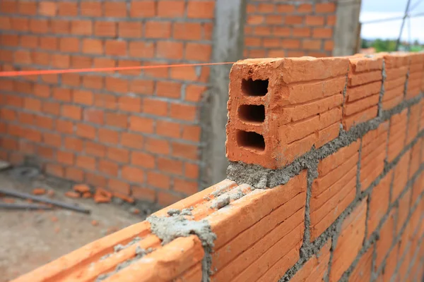 İnşaat sektöründe yapımında tuğla blok — Stok fotoğraf