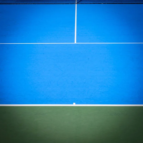 Blaue und grüne Oberfläche des Tennisplatzes — Stockfoto