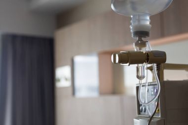 İnfüzyon IV çözüm otomatik makine hasta odası