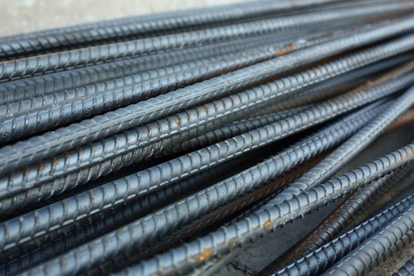 Barres d'armature en acier barres d'armature dans l'industrie de la construction — Photo