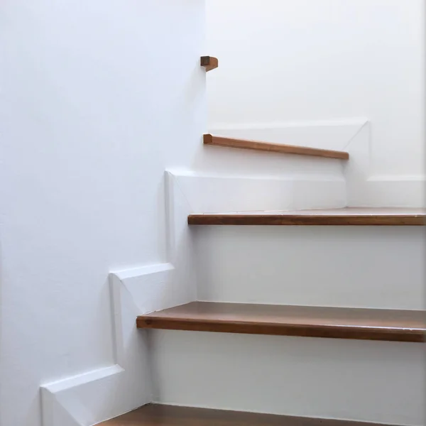 Diseño de escalera de madera — Foto de Stock