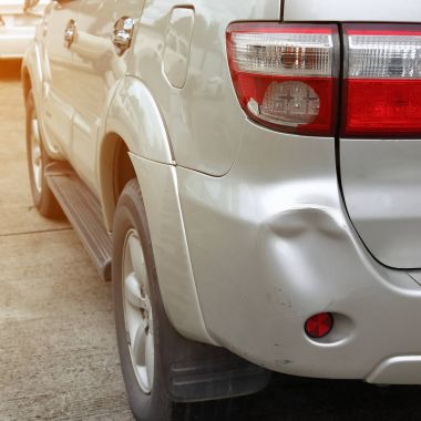araç araba tampon dent ve çarpışma crash kırık stop lambası