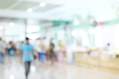 kalabalık insanlar Gezgin Havaalanı terminal, görüntü bulanıklığı