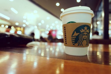 Chiangmai, Tayland, 29 Haziran 2017. Starbucks kahve fincanı