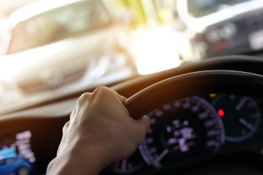 el sürücü kontrolü direksiyon araç araba