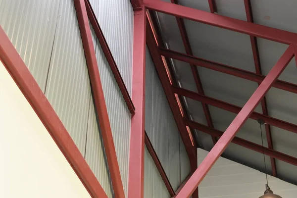 Steel beam top of residential building — Stock Photo, Image