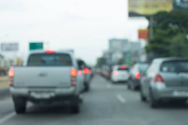 kentsel yolda araba sürüş, görüntü bulanıklığı arka plan