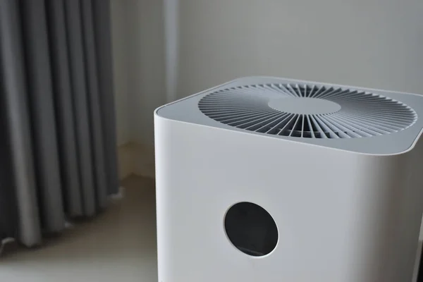 air purifier system cleaning dust pm 2.5 pollution in living room