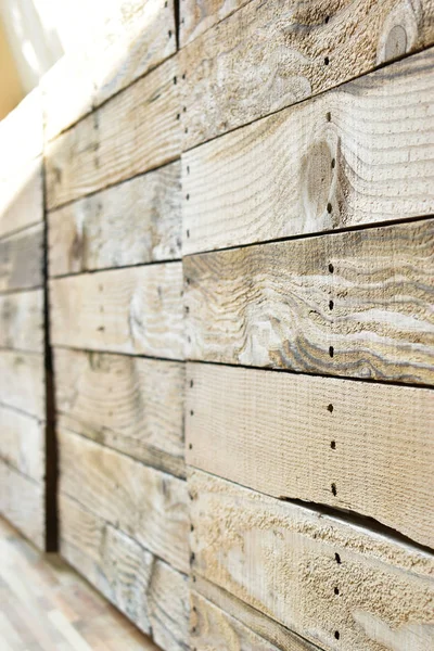 Paleta de madera vieja para reciclar la industria maderera — Foto de Stock