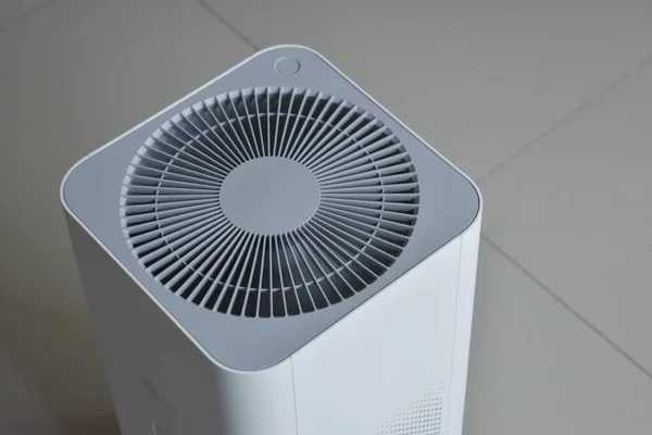 air purifier system cleaning dust pm 2.5 pollution in living room