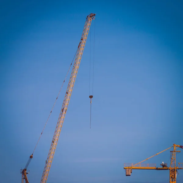 Guindaste de construção industrial — Fotografia de Stock