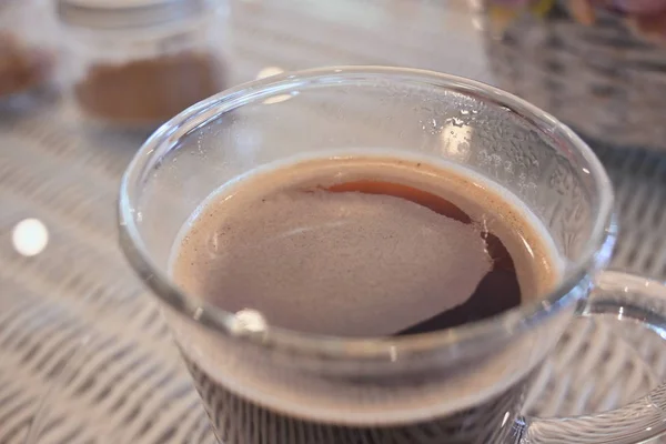 Kopi panas americano hitam di kafe — Stok Foto