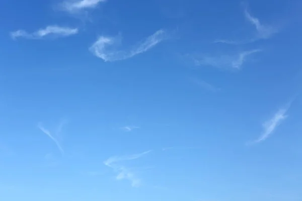 Ясное Голубое Небо Утренний День — стоковое фото