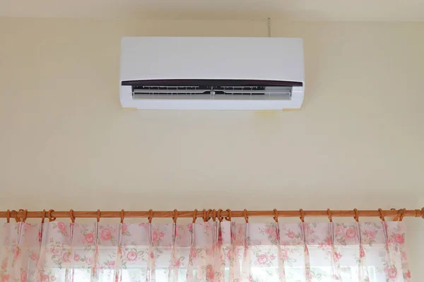 Klimatizační Přístroj Studený Čistič Obývacím Pokoji Doma — Stock fotografie