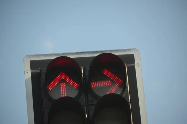 red traffic light arrow signal stop forward and turn right