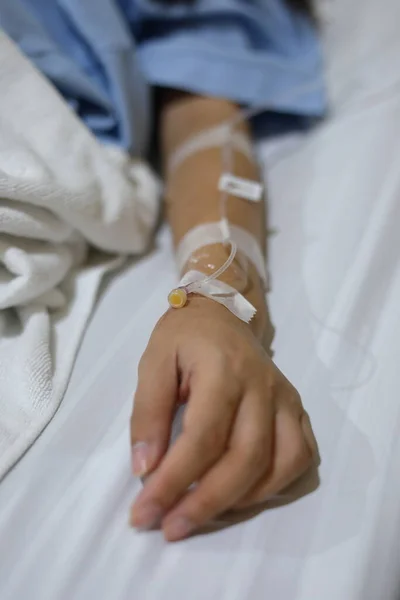 Infusión Intravenosa Enfermedad Del Paciente Acostado Cama — Foto de Stock