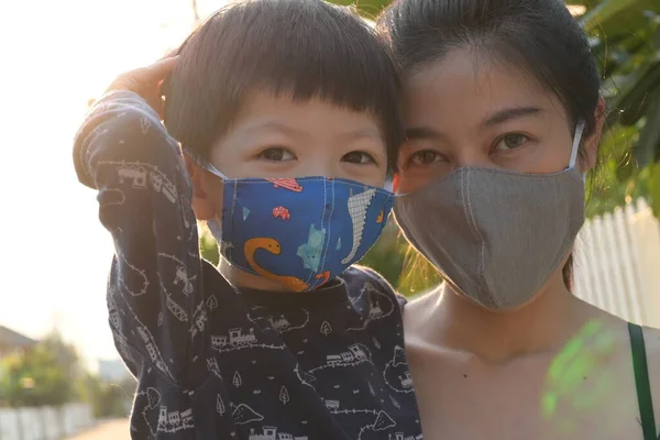 Asian Cute Boy Woman Mother Wearing Fabric Mask Outdoor Morning — Stock Photo, Image