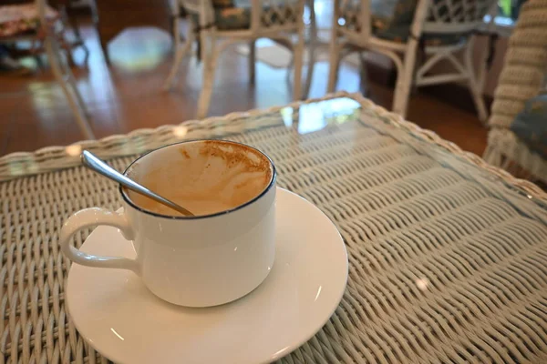 Порожня Чашка Кавового Напою Покладена Стіл Кафе — стокове фото