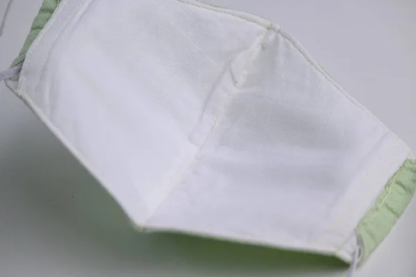 莎露麝香松软纺织品面料 棉布及内衬手工制作面罩的设计 — 图库照片