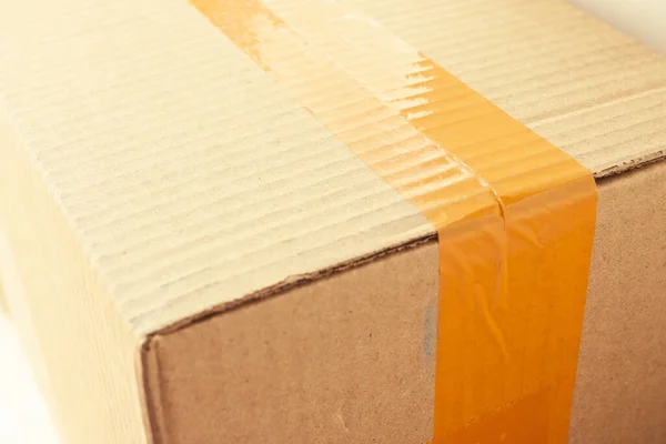 Paquete Caja Papel Cartón Marrón Con Cinta Adhesiva Embalaje —  Fotos de Stock
