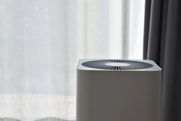 air purifier system cleaning dust pm 2.5 pollution in living room