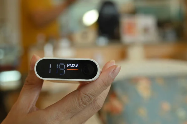 Automatic Measuring Monitor Air Dust Pollution Pm2 Unhealthy Room — Stock Photo, Image