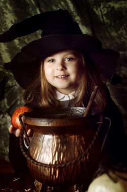 Küçük apple ile gülümseyen