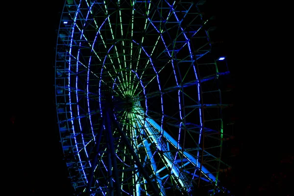 Luminous Ferris Wheel Night Colored Lights Movement — Stock Photo, Image