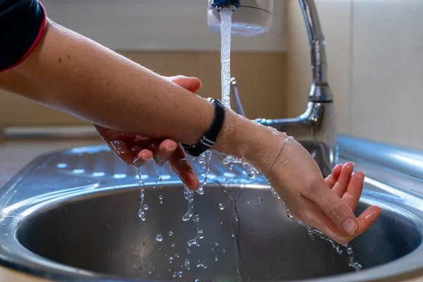 Lavar Bem Braços Mãos Conceito Higiene Esfregando Com Água — Fotografia de Stock