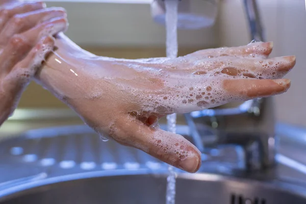 Lavar Bem Mãos Braços Conceito Higiene Esfregando Com Água Sabão — Fotografia de Stock