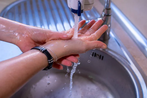 Lavar Mãos Corretamente Com Água Salpicante Conceito Higiene Alto Ângulo — Fotografia de Stock