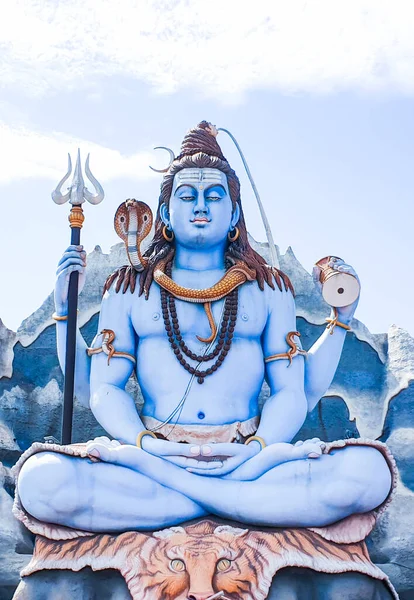 Shiva Tanrı Heykeli Surat Yakınlarında Gujarat — Stok fotoğraf